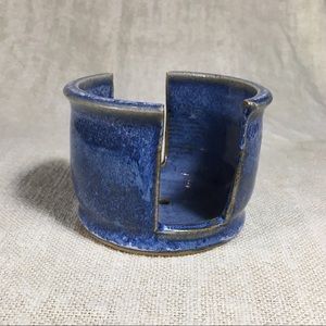 HANDMADE POTTERY SPONGE HOLDER